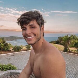 Meet your Posher, Geovanny